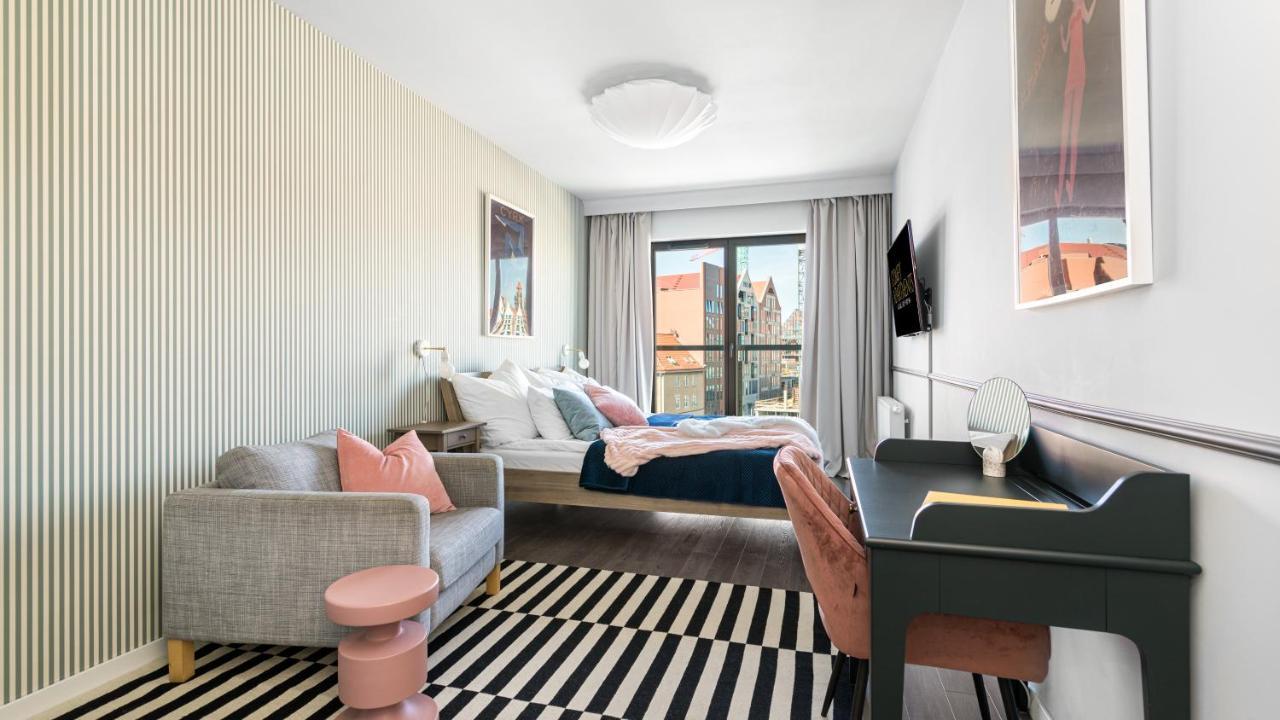 Waterlane W Oknami Na Rzeke - Marina View - Comfy Apartments Gdansk Dış mekan fotoğraf